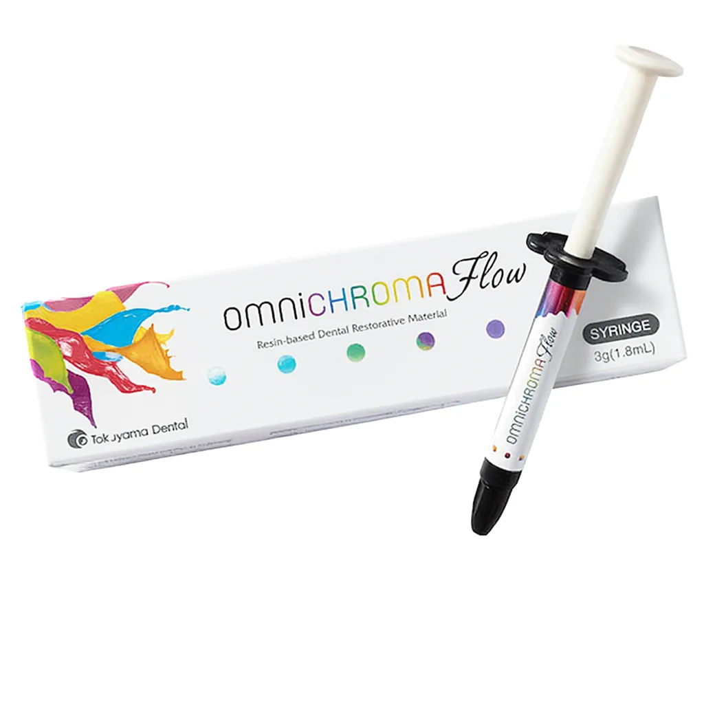 TOKUYAMA OMNICHROMA FLOW SYRINGE 3 GR.