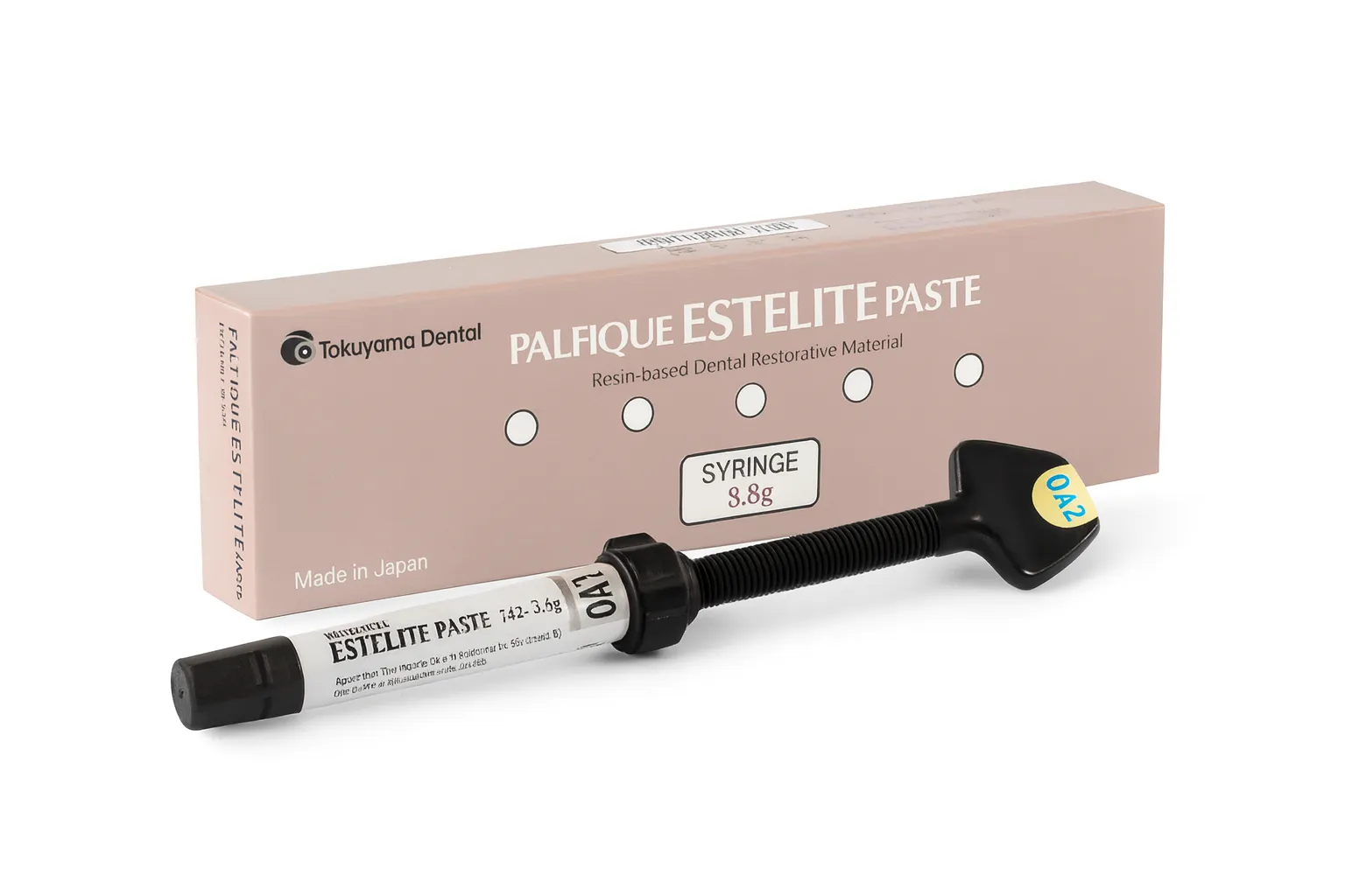 TOKUYAMA PALFIQUE ESTELITE PASTE SYRINGE 3.8 GR.